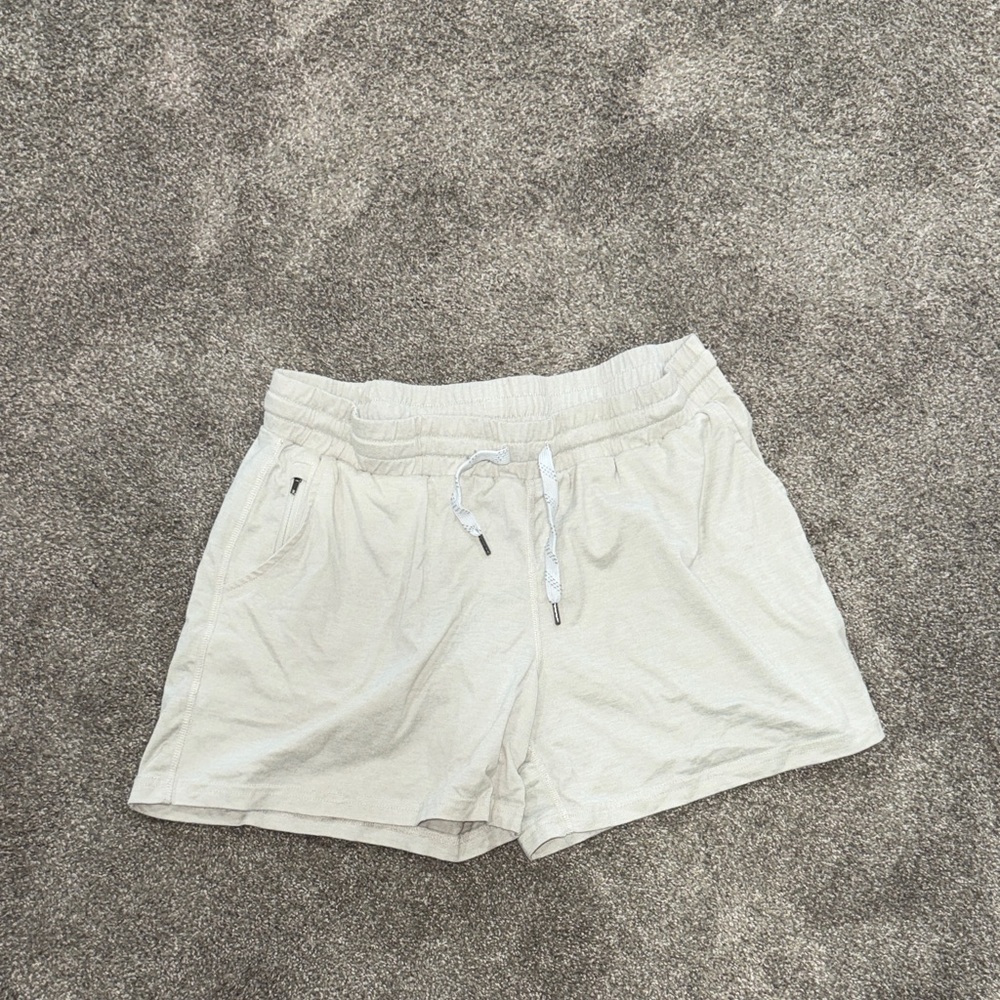 Pacific Trail Women's Athletic Cream Shorts